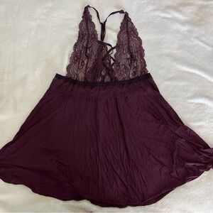 NWOT Elegant Lace Trim Burgundy Nightgown